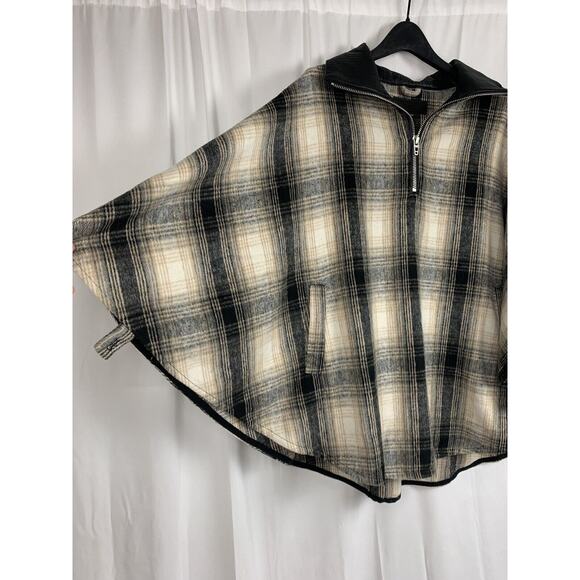 Blank NYC Checked Out Plaid Poncho Cape Jacket Quarter Zip Vegan Leather Collar - Picture 5 of 12